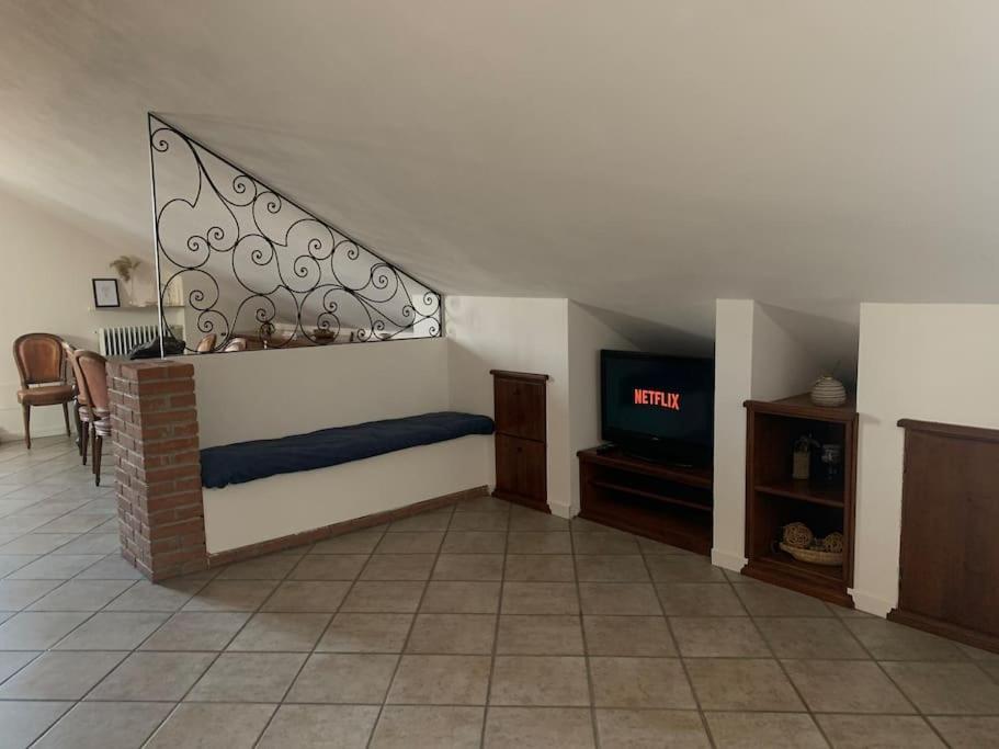 Apartmán Mansarda Con Vista In Centro A Piacenza Exteriér fotografie