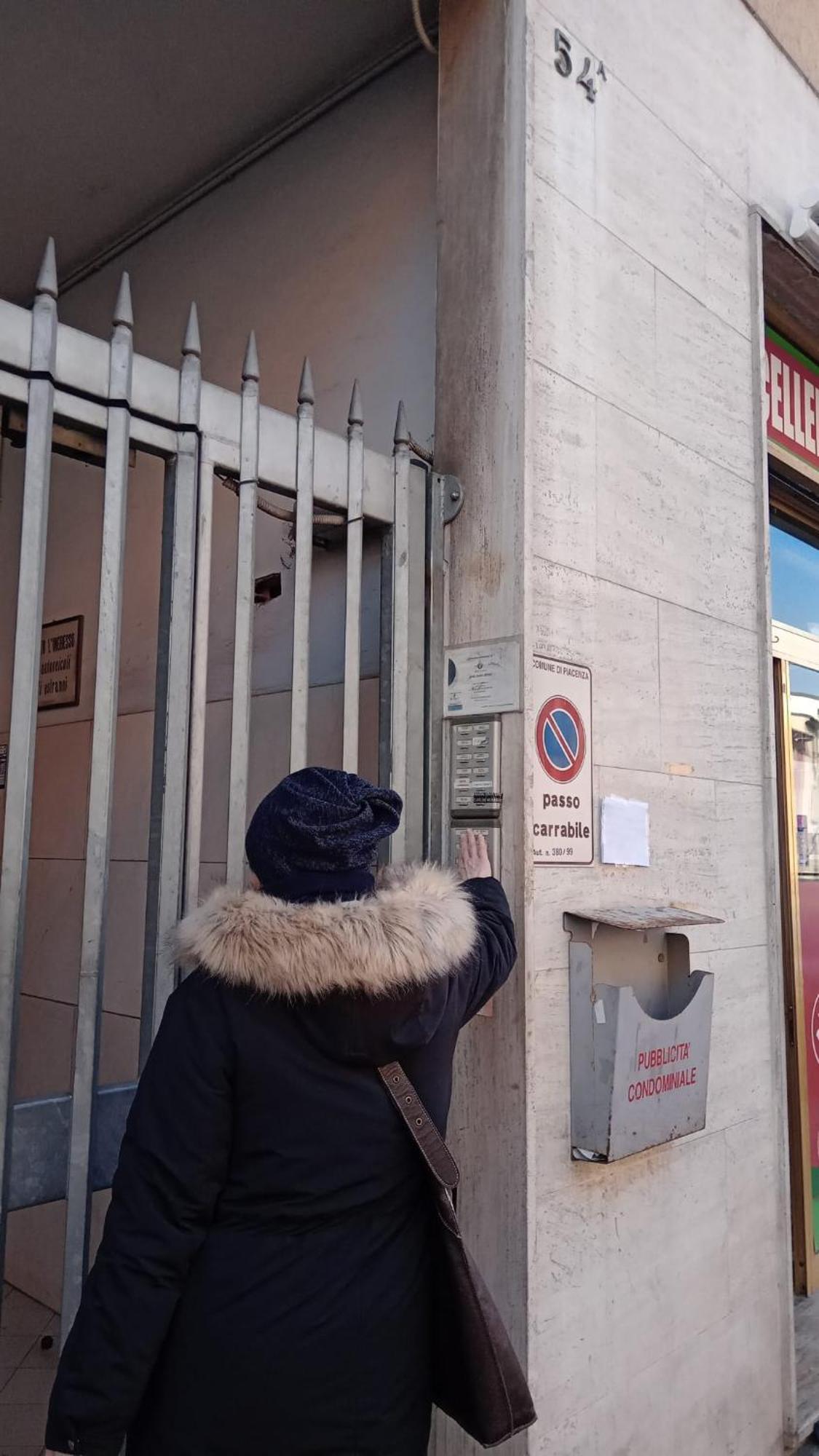 Apartmán Mansarda Con Vista In Centro A Piacenza Exteriér fotografie